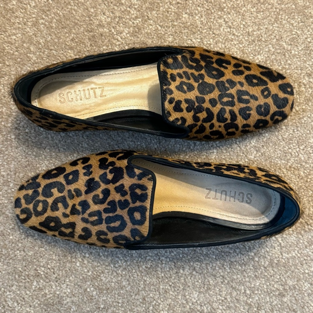Schutz Graca leopard loafer 6.5